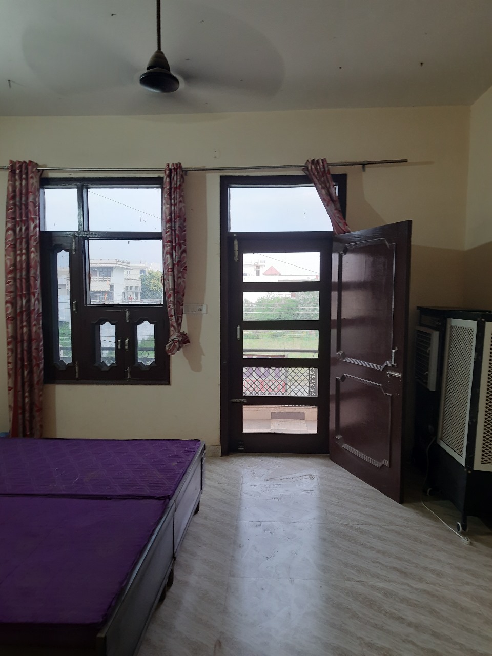 Room for rent