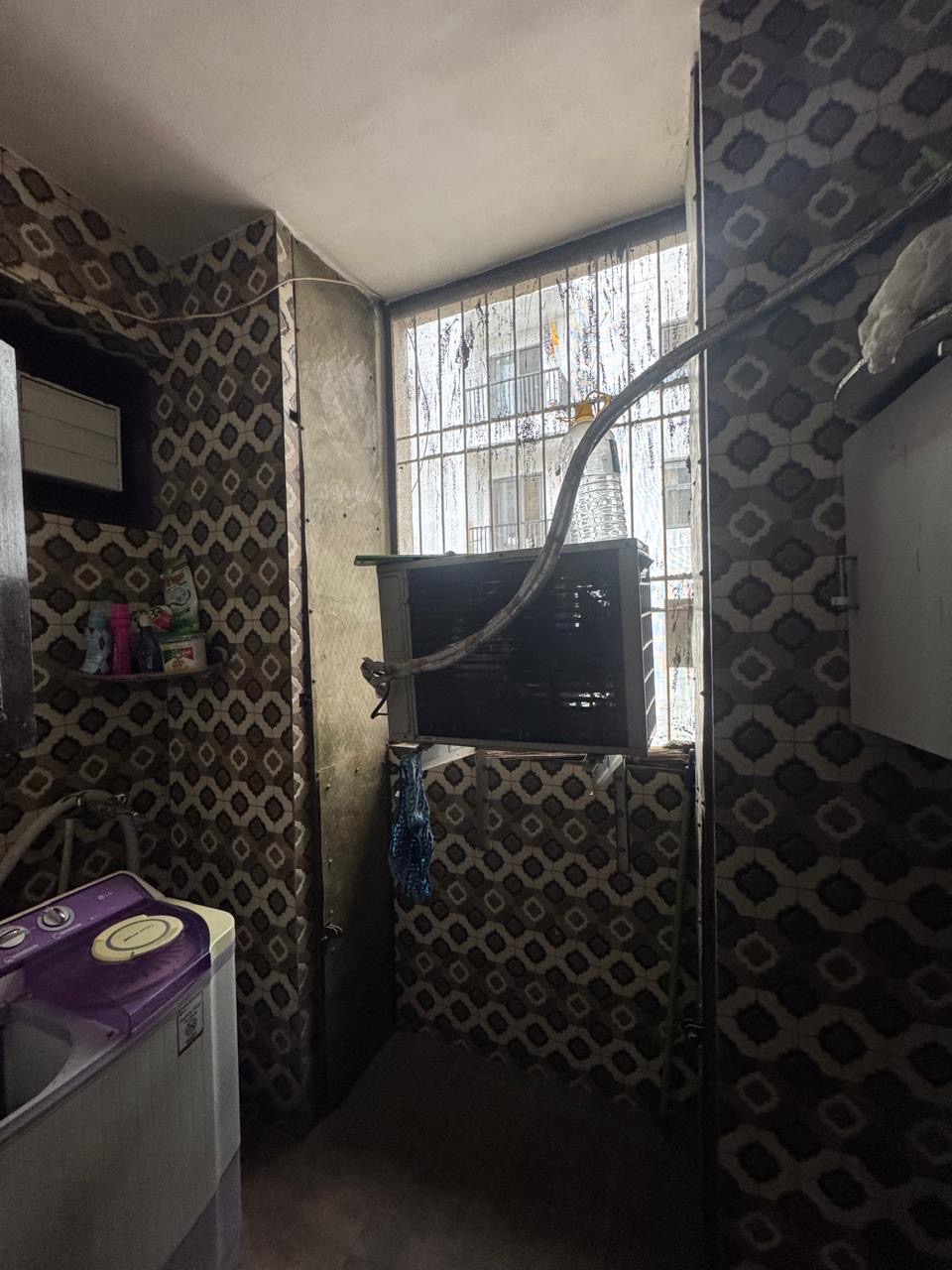2BHK Semi Furnished Flat