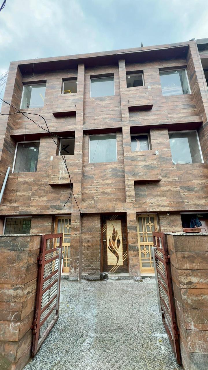PG for Boys in Sector 27, Chandigarh, India