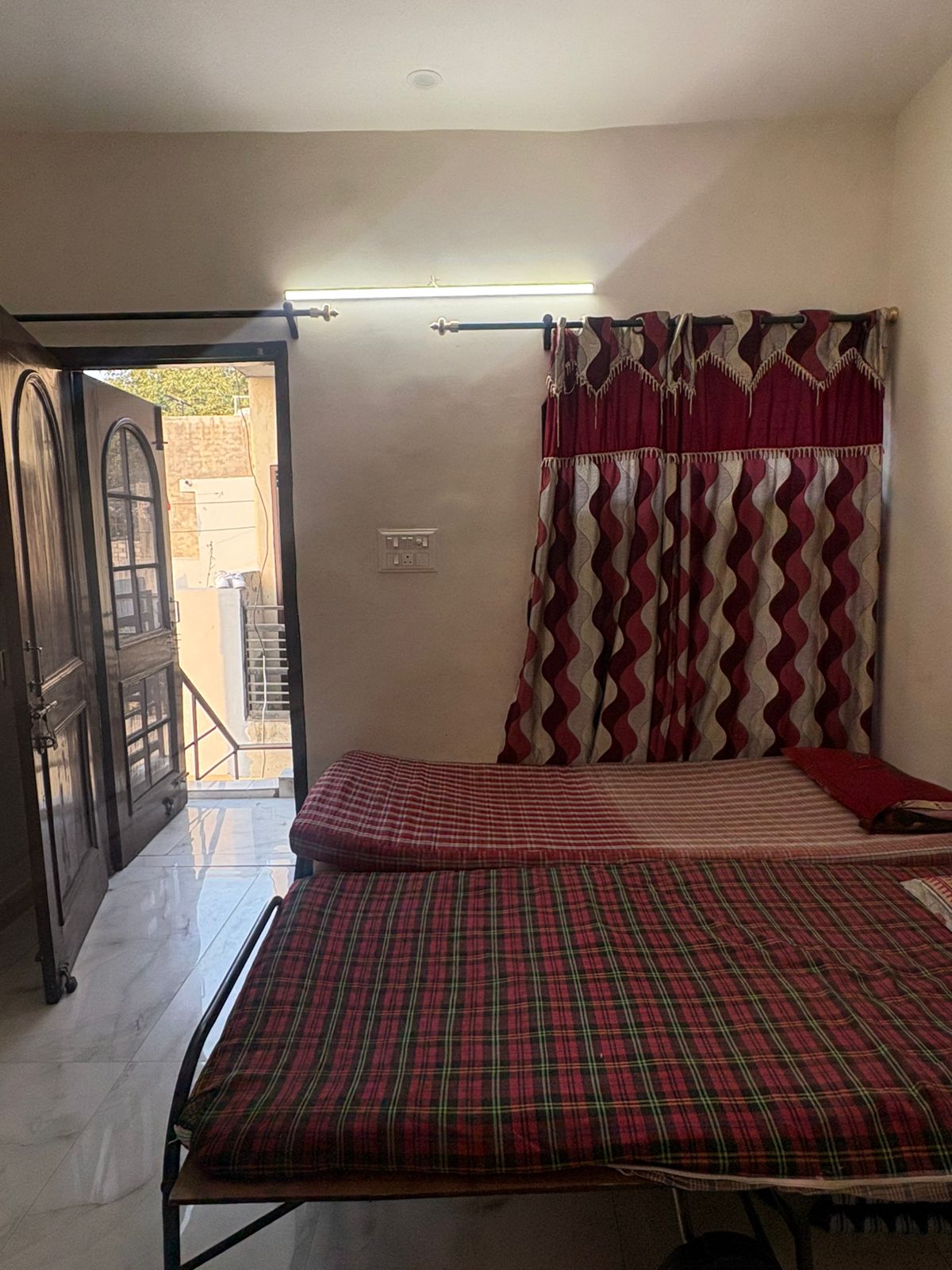 1 Room with Kitchen Semi Furnished House