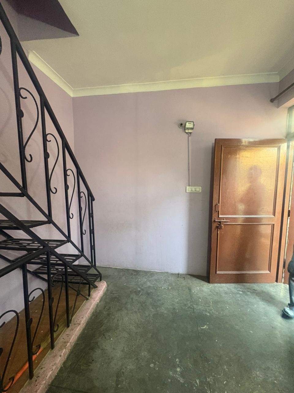 2 Room with Kitchen Unfurnished House