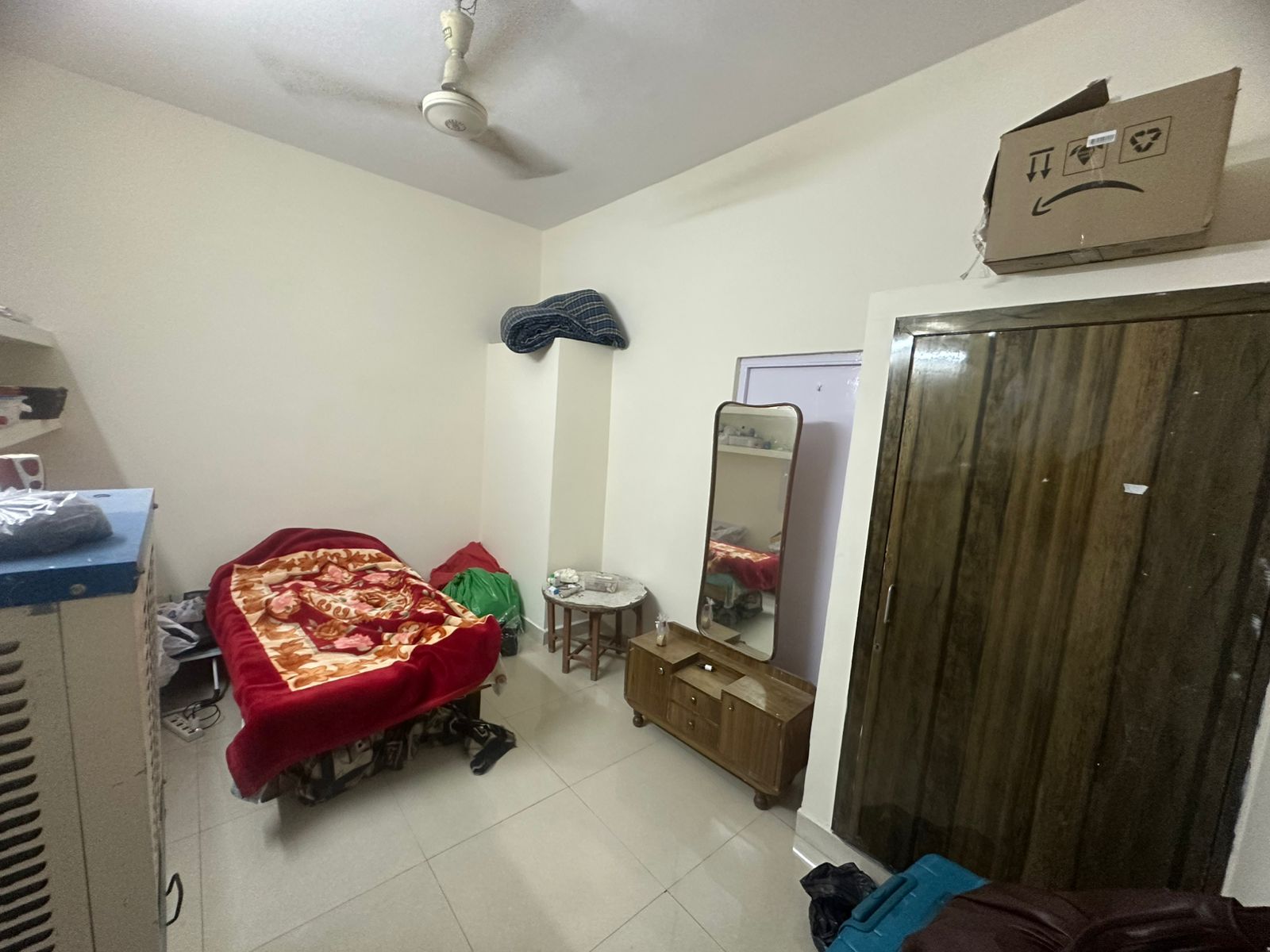 1 Room with Kitchen Semi Furnished House