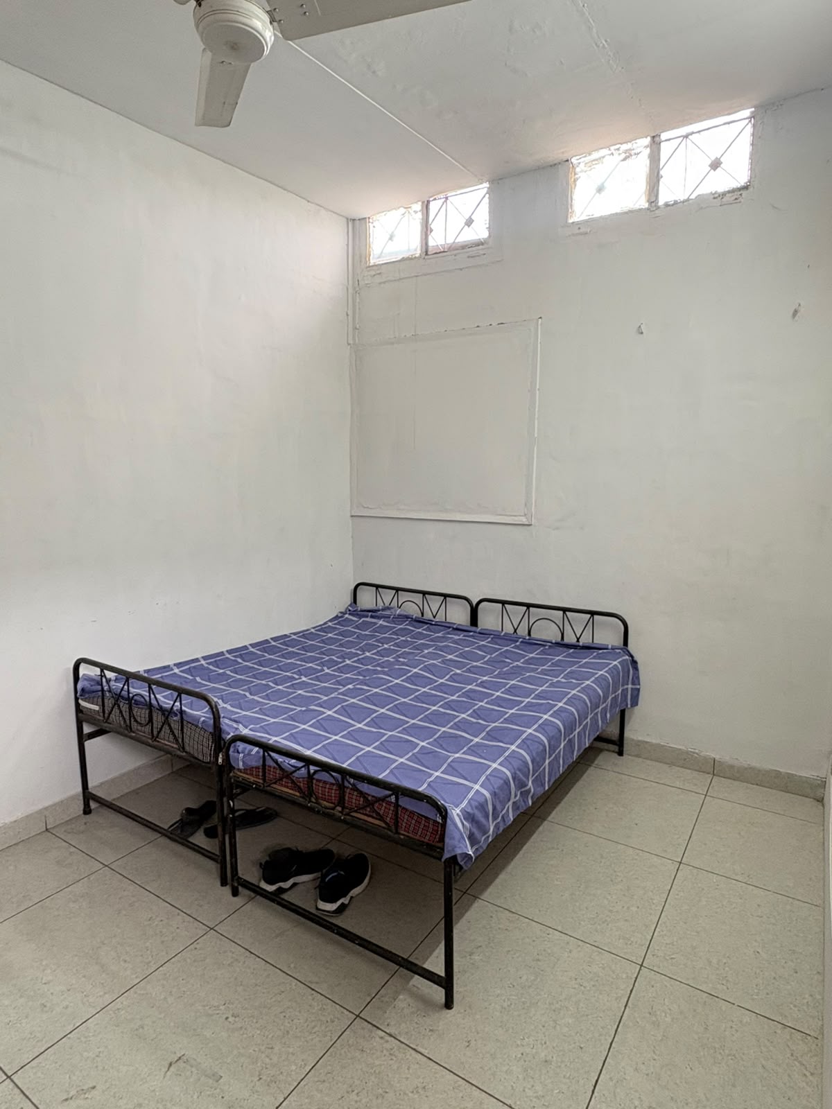 1 Room with Kitchen Fully Furnished House