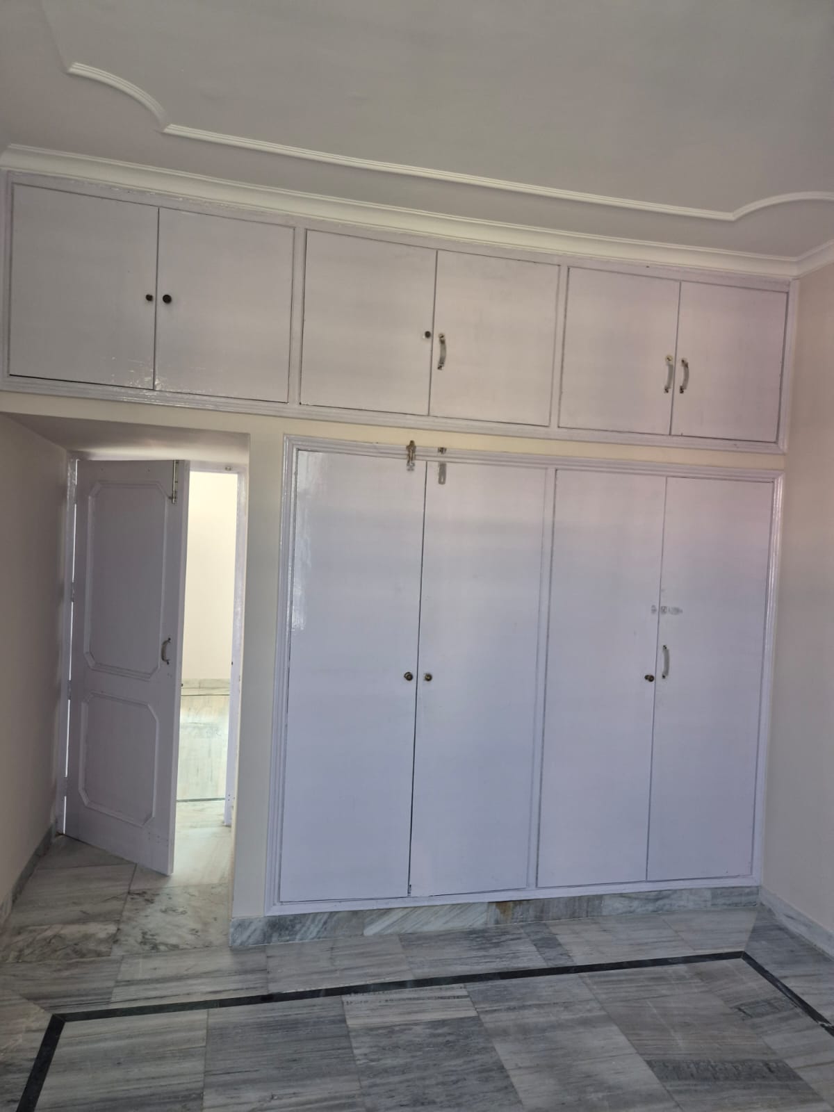 1 Room with Kitchen Fully Furnished House