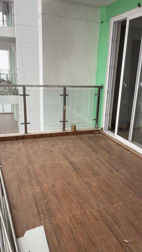 3BHK Semi Furnished Flat