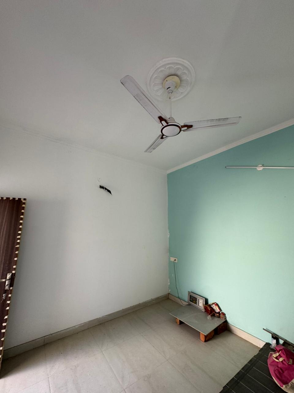 1 Room with Kitchen Semi Furnished House