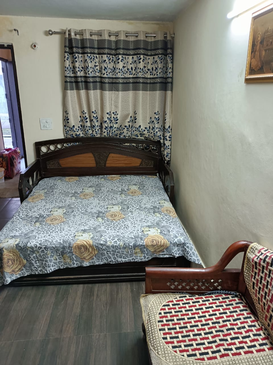 1 Room with Kitchen Fully Furnished House