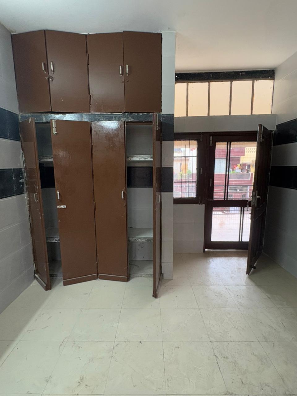 2 Room with Kitchen Unfurnished House