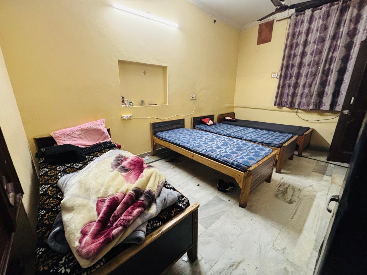 Room for rent