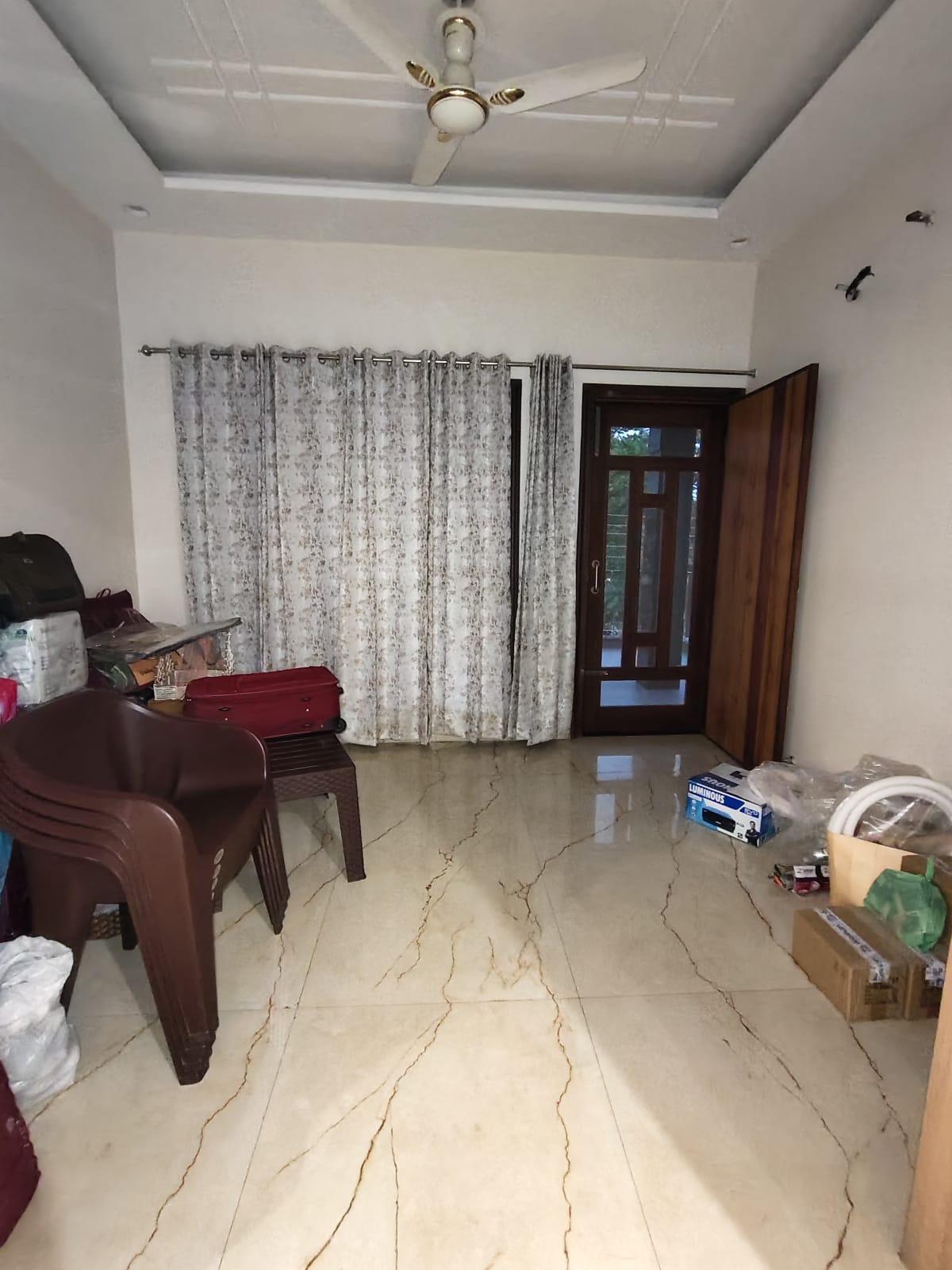 Room for rent