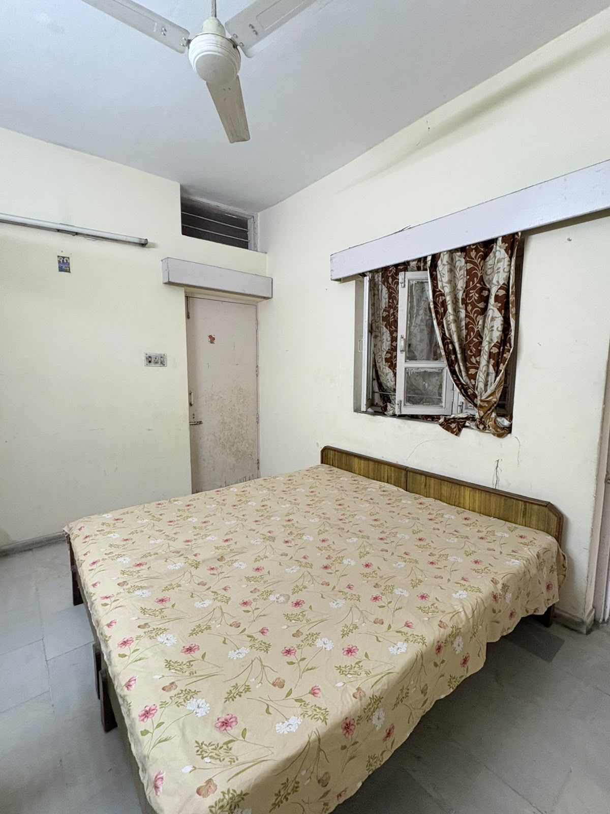 1 Room with Kitchen Fully Furnished House
