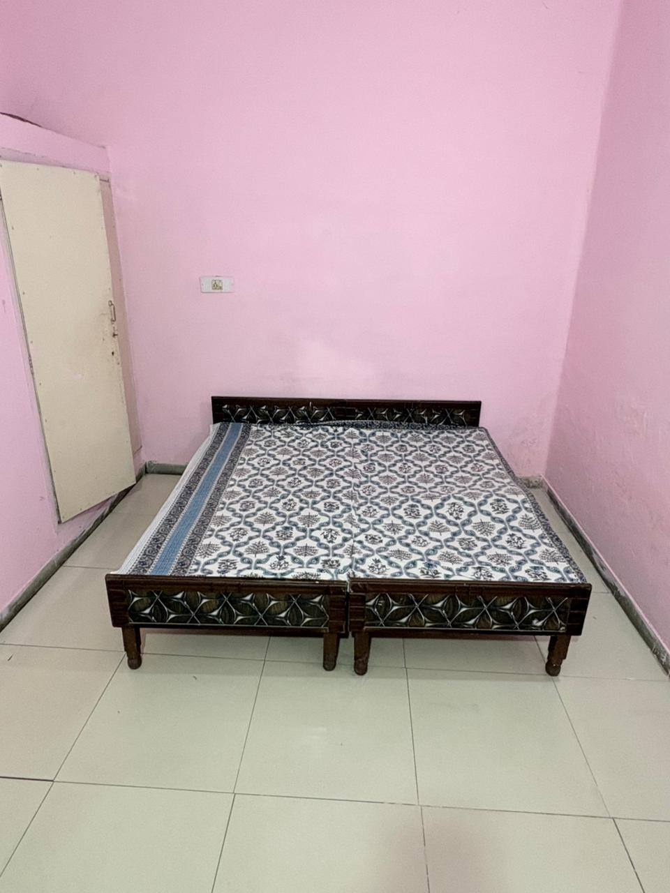 PG for Girls in Sector 21A, Sector 21, Chandigarh, India