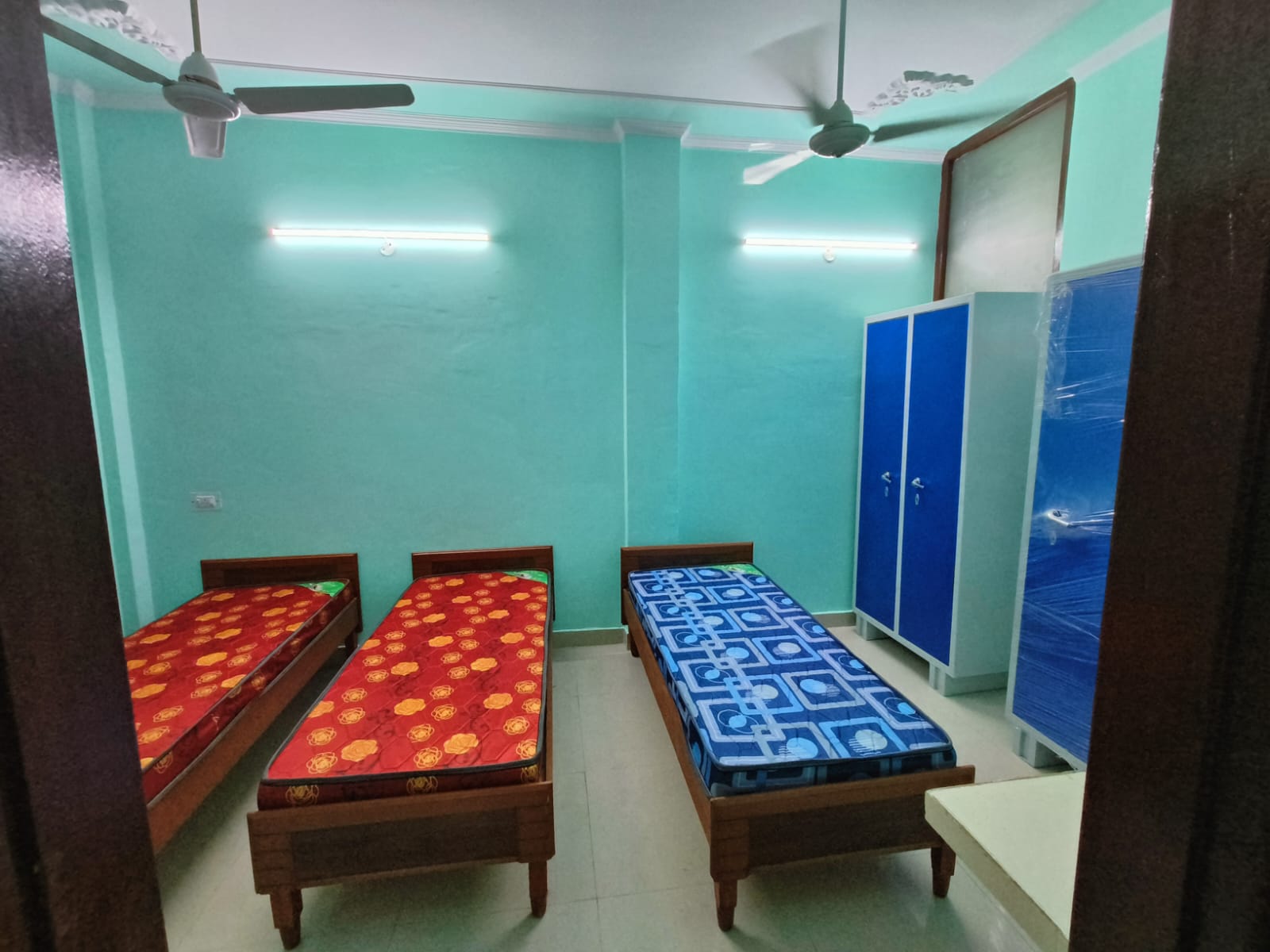 PG for Girls in Sector 94, Sahibzada Ajit Singh Nagar, Punjab, India