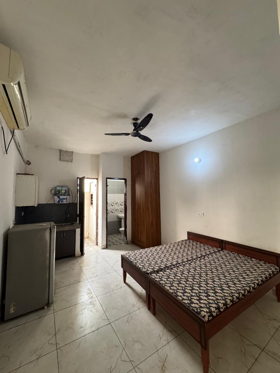 PG Room