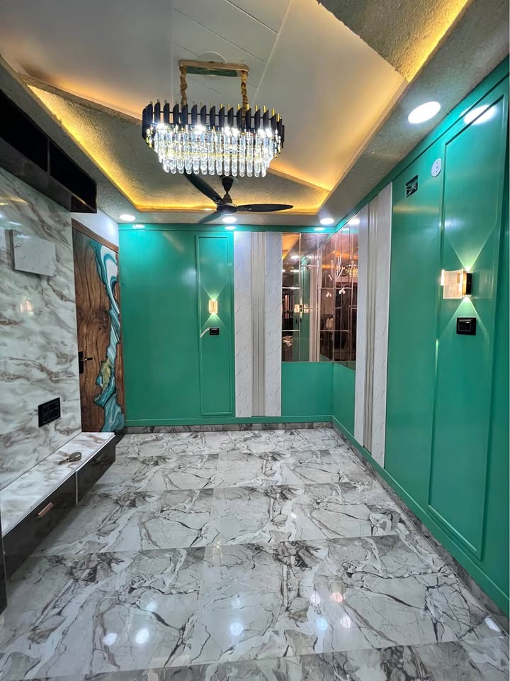 2BHK Semi Furnished Flat