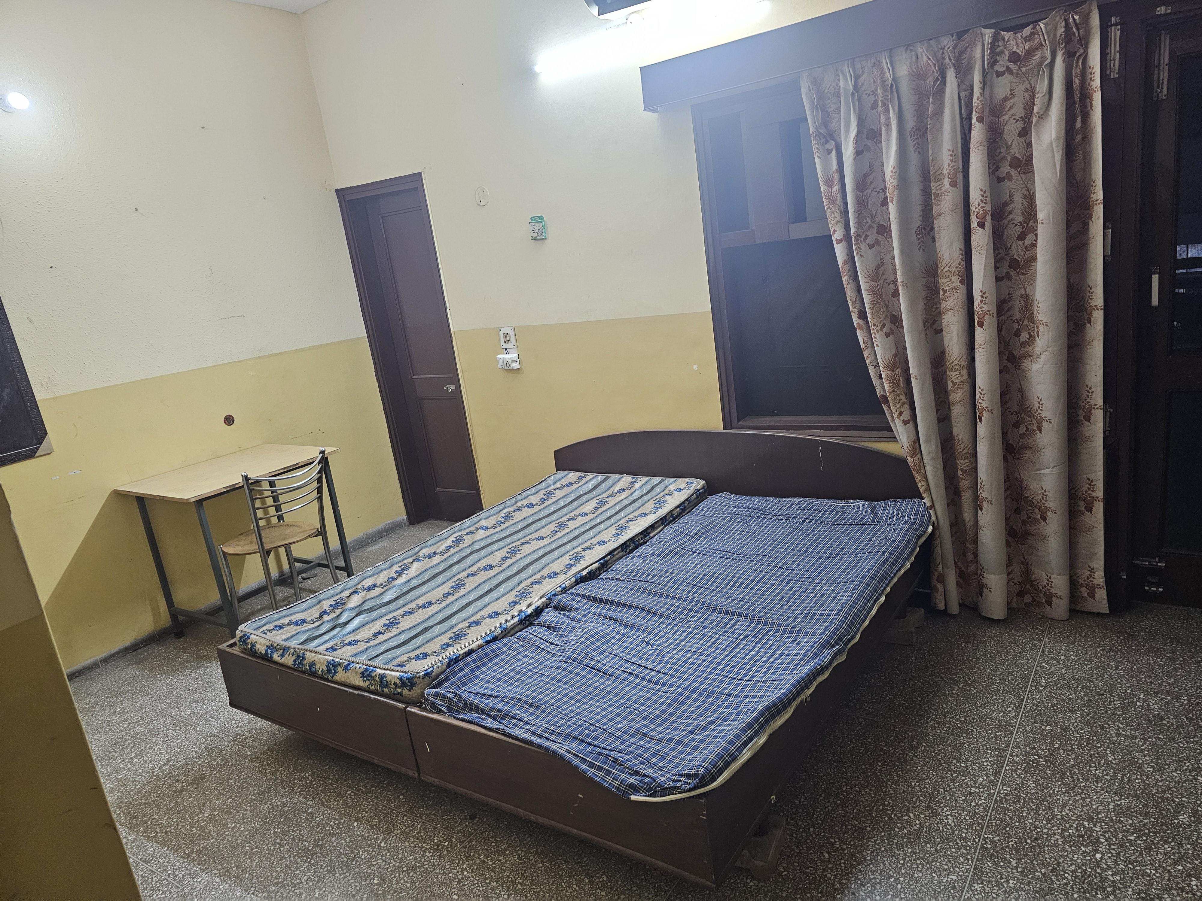 1 Room with Kitchen Fully Furnished House