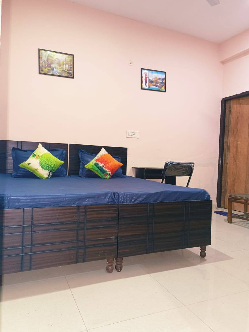 1 Room with Kitchen Fully Furnished House