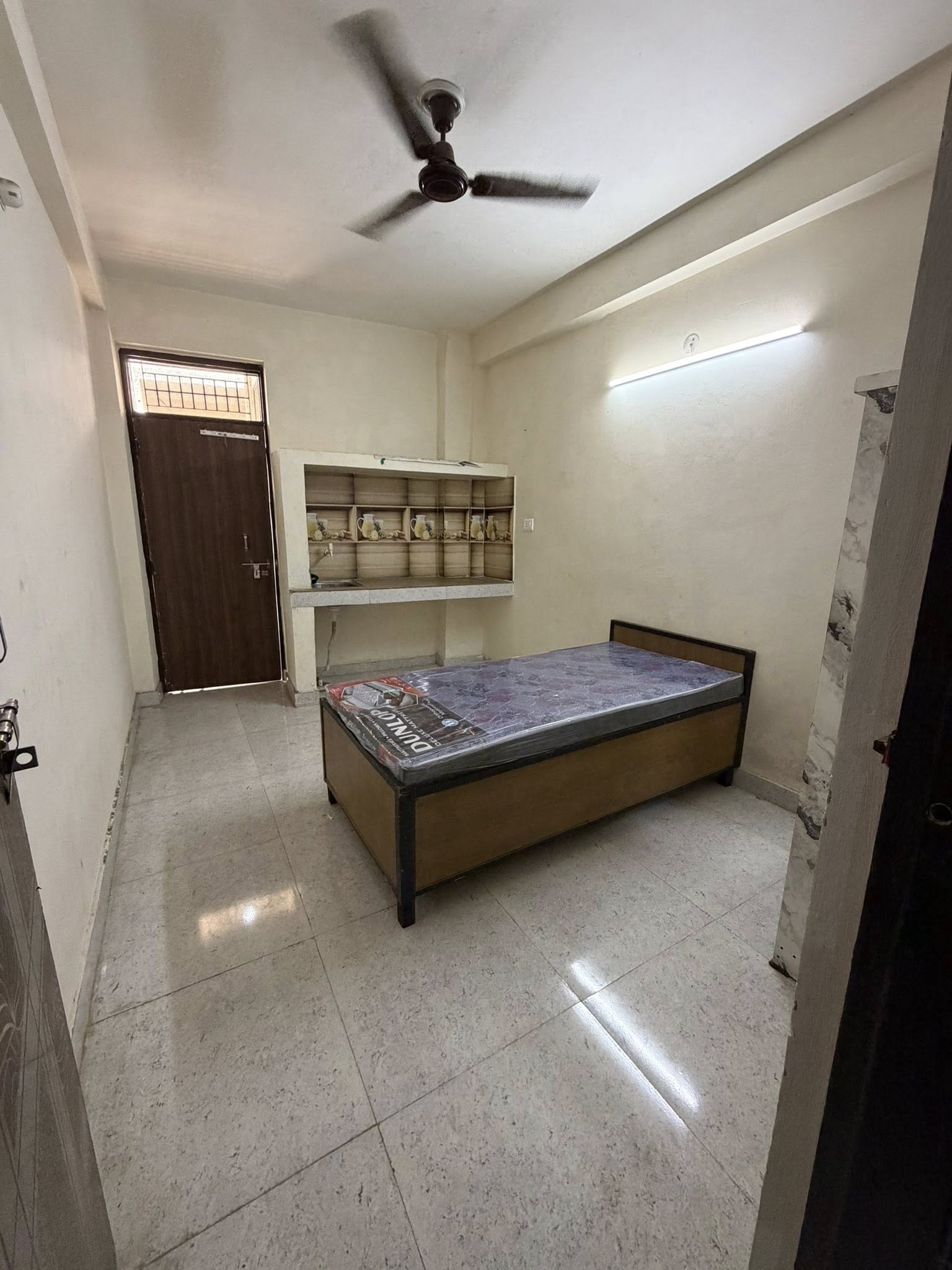 1 Room with Kitchen Fully Furnished House