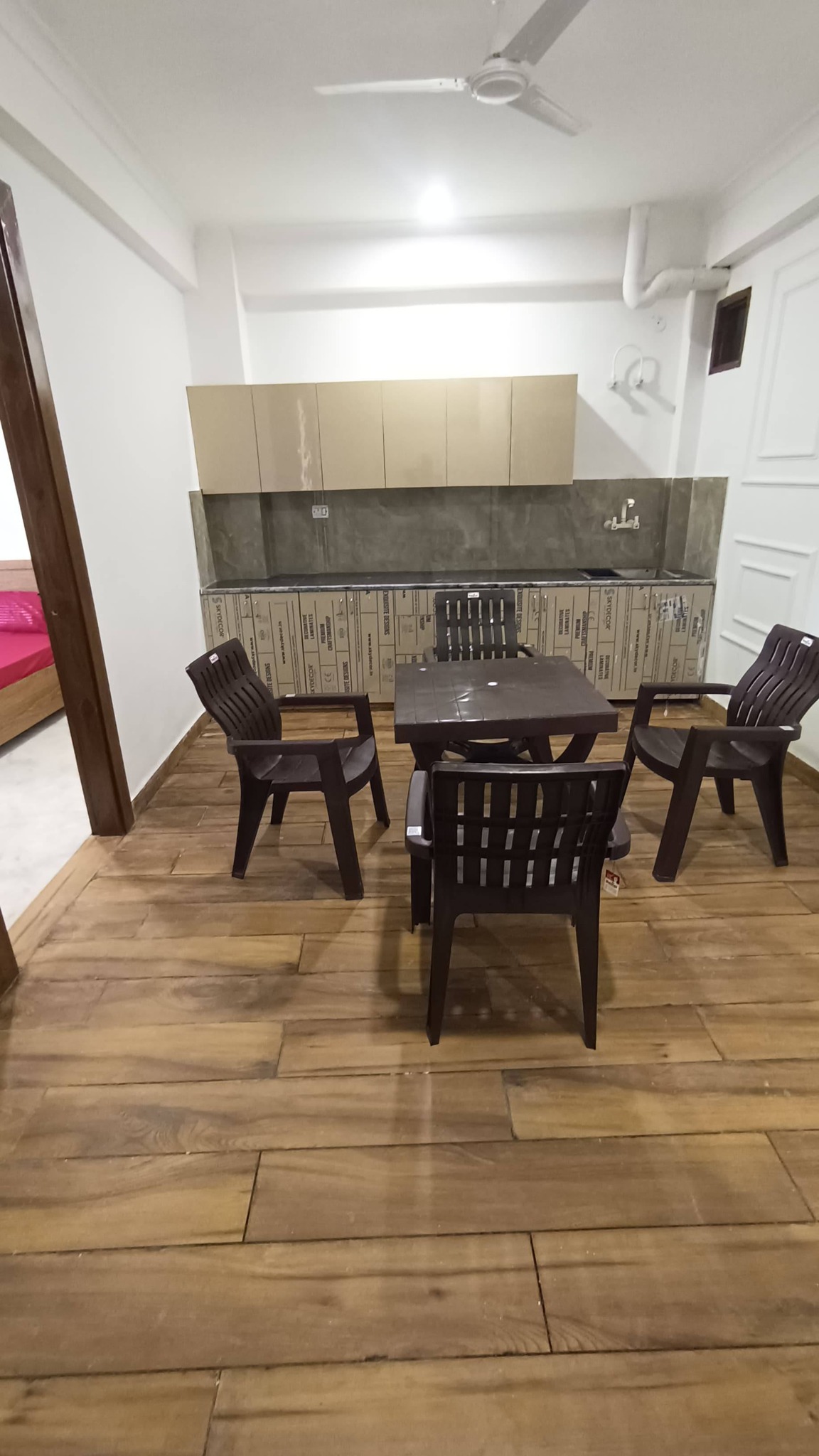 1 Room with Kitchen Fully Furnished House