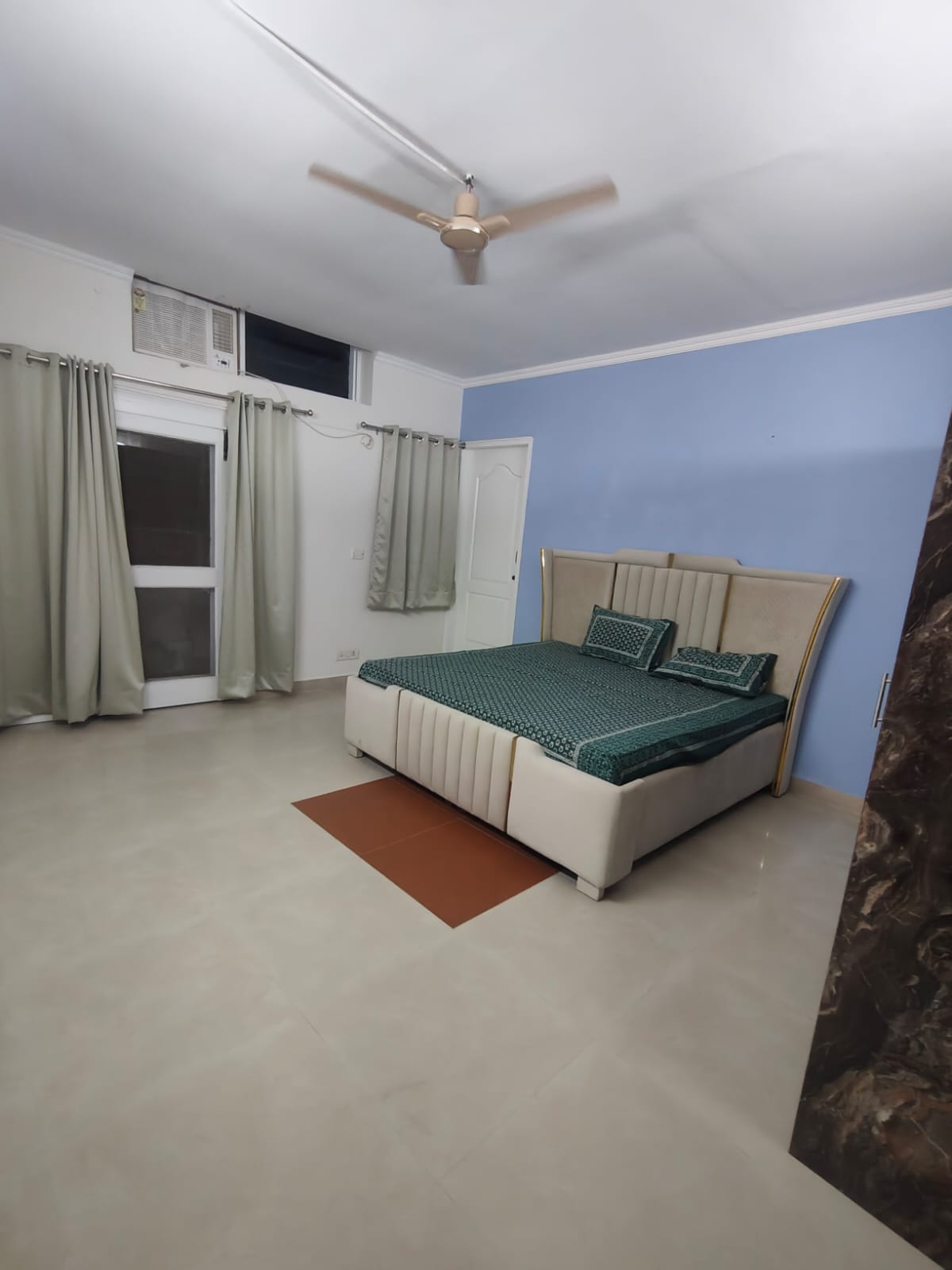 4BHK Fully Furnished Flat