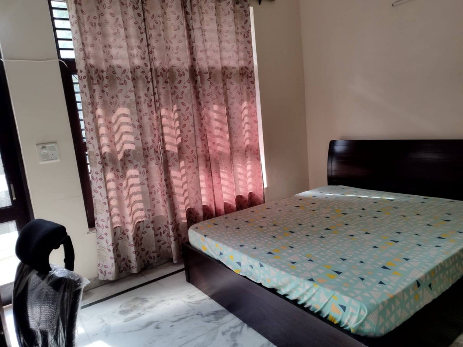 1 Room with Kitchen Fully Furnished Flat