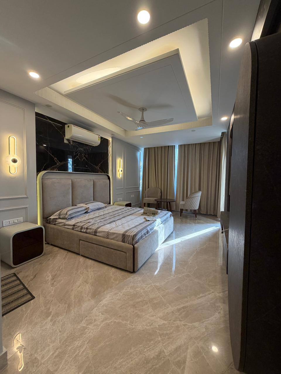 4BHK Fully Furnished Flat