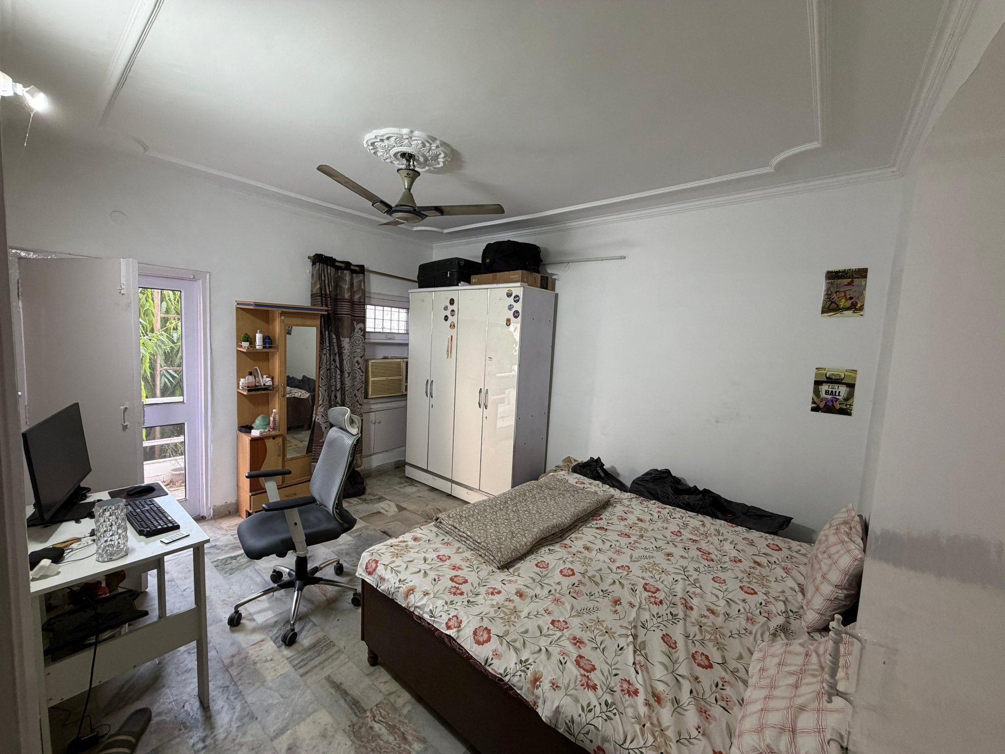 Room for rent