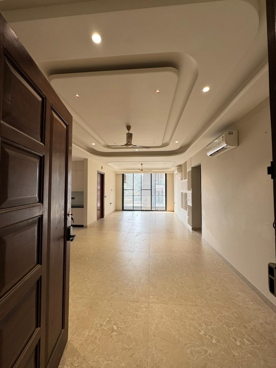 4BHK Semi Furnished Flat