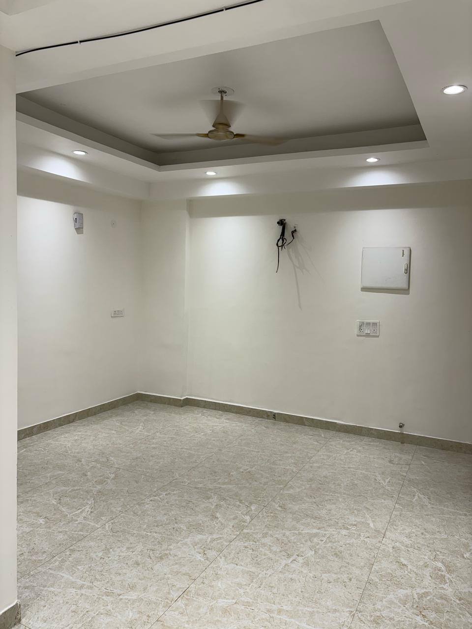 2BHK Semi Furnished Flat