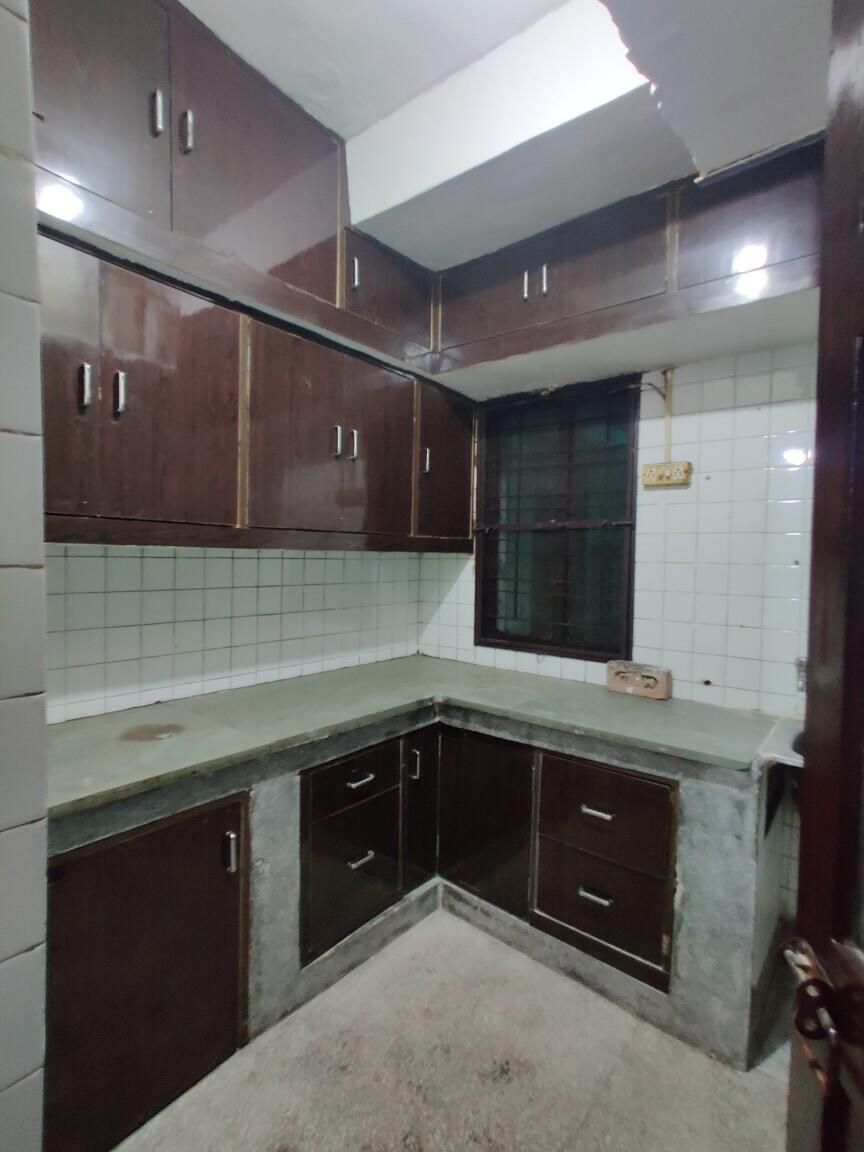2BHK Semi Furnished Flat