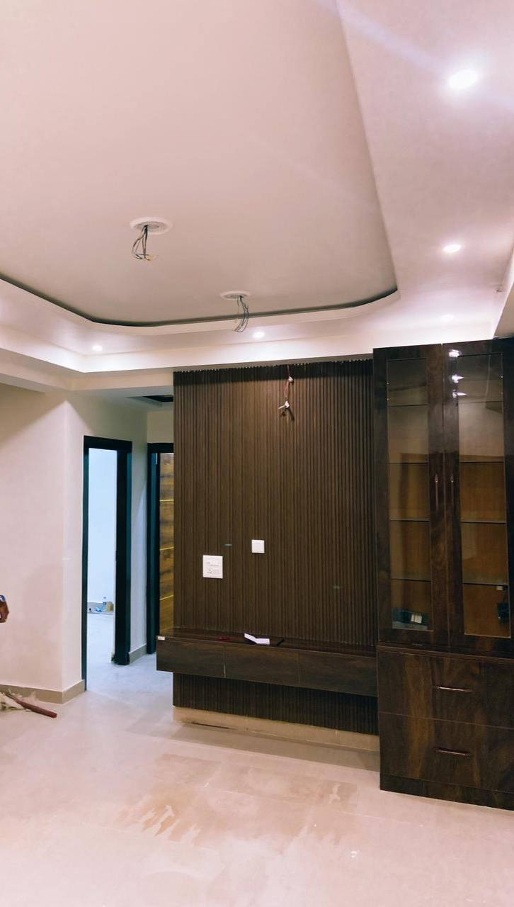 2BHK Semi Furnished Flat
