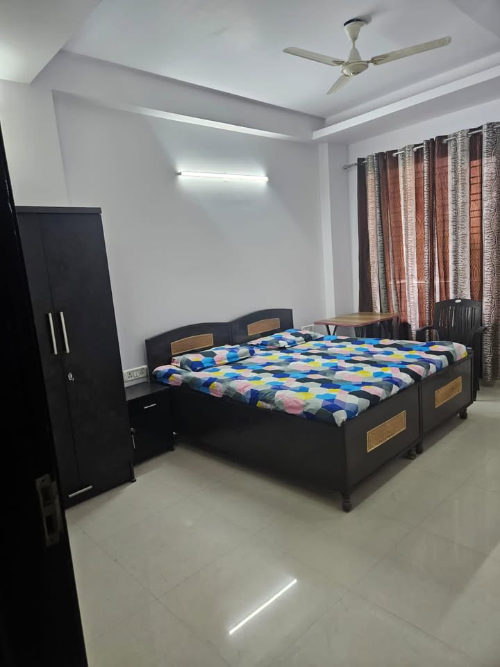 4BHK Fully Furnished Flat