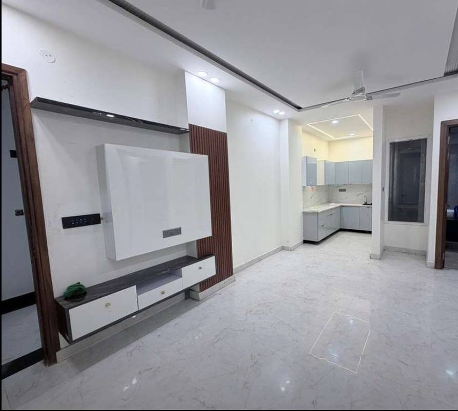 2BHK Semi Furnished Flat