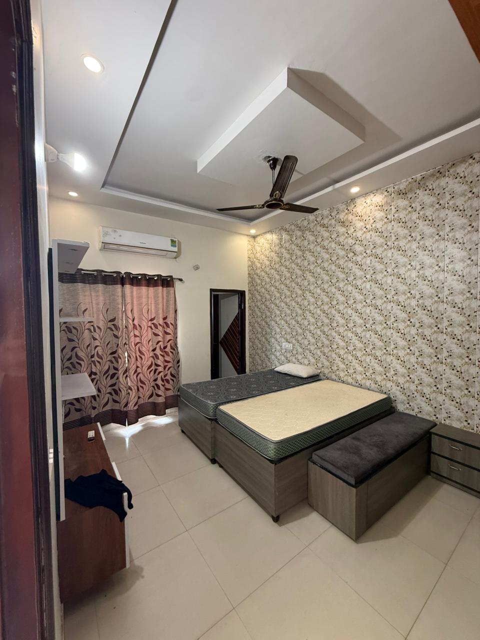 Room for rent