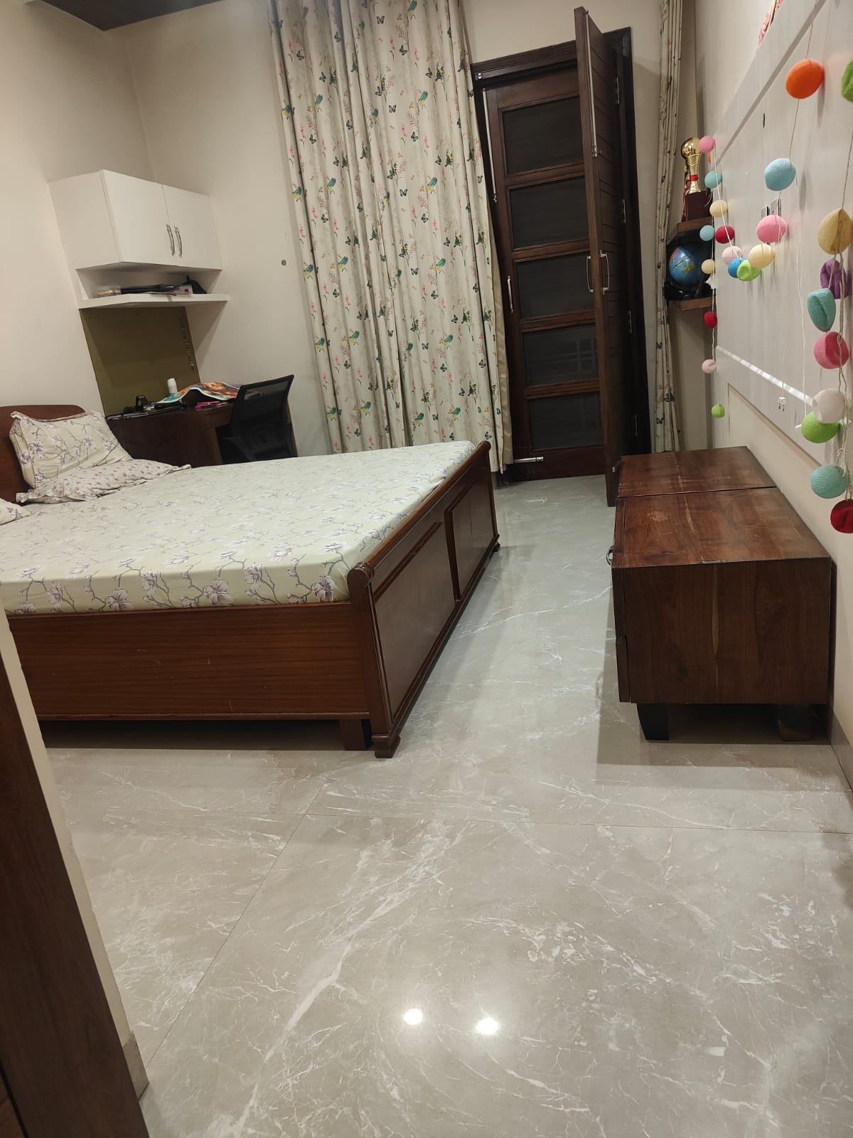 3BHK Semi Furnished House