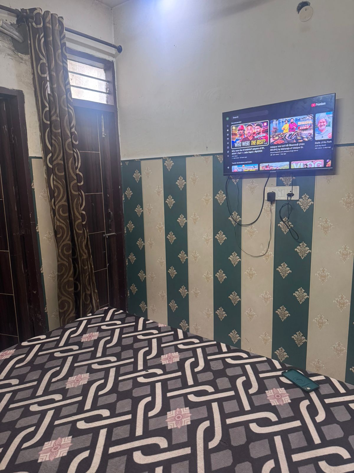 Room for rent