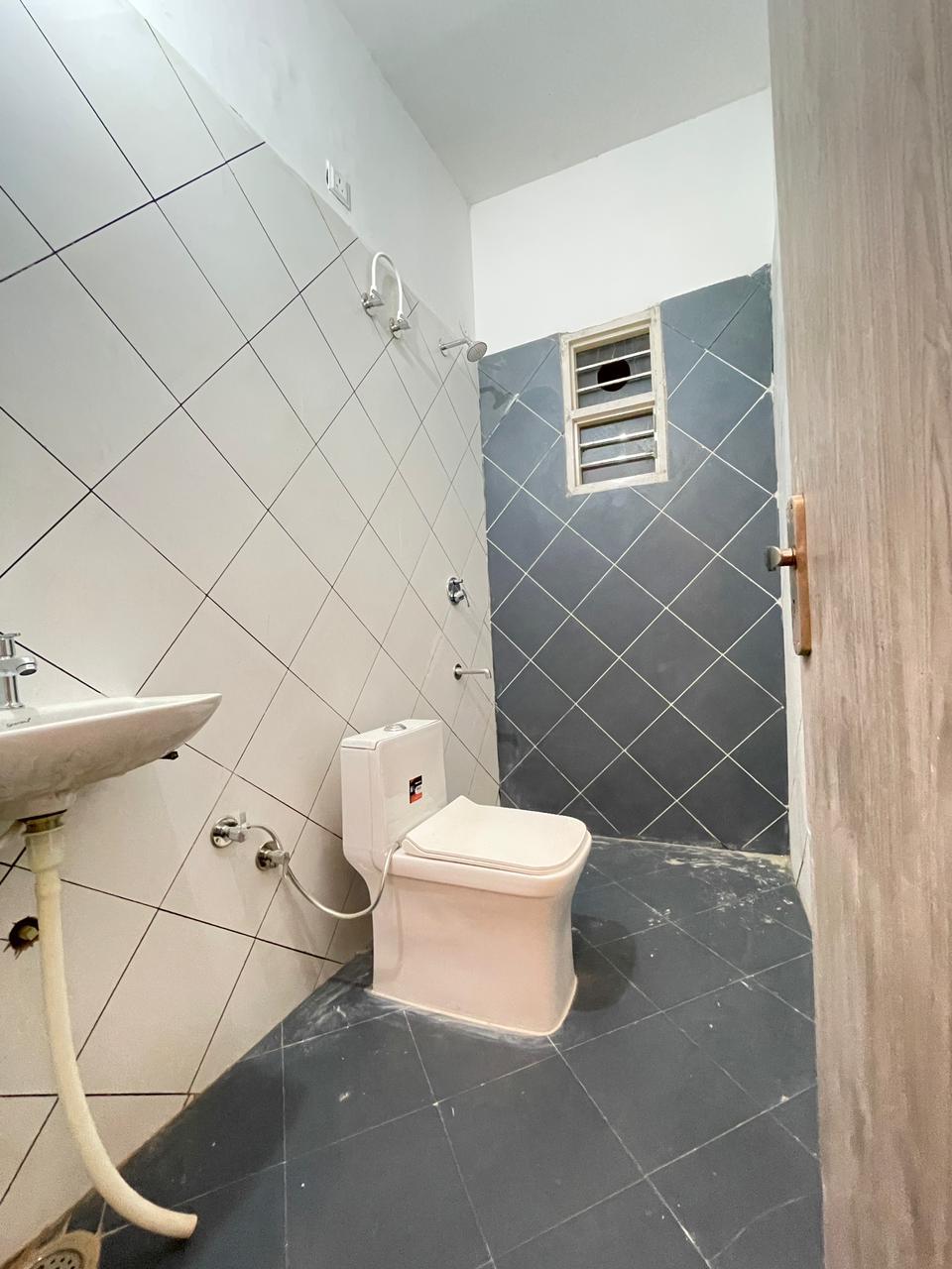 1BHK Unfurnished Flat