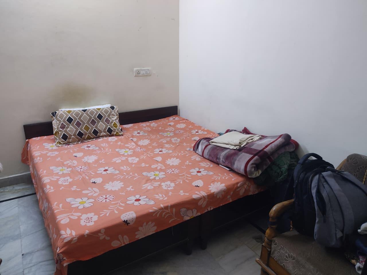 2BHK Semi Furnished Flat