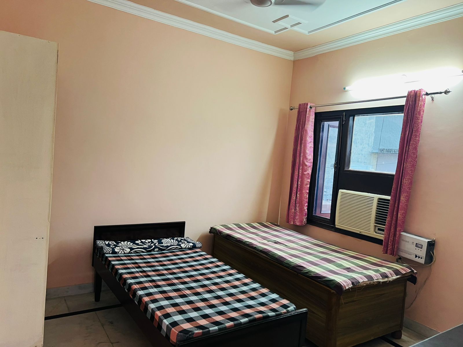 1 Room with Kitchen Fully Furnished House