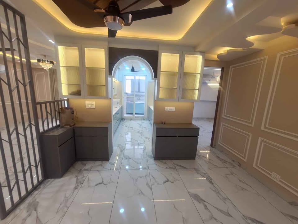 3BHK Semi Furnished Flat
