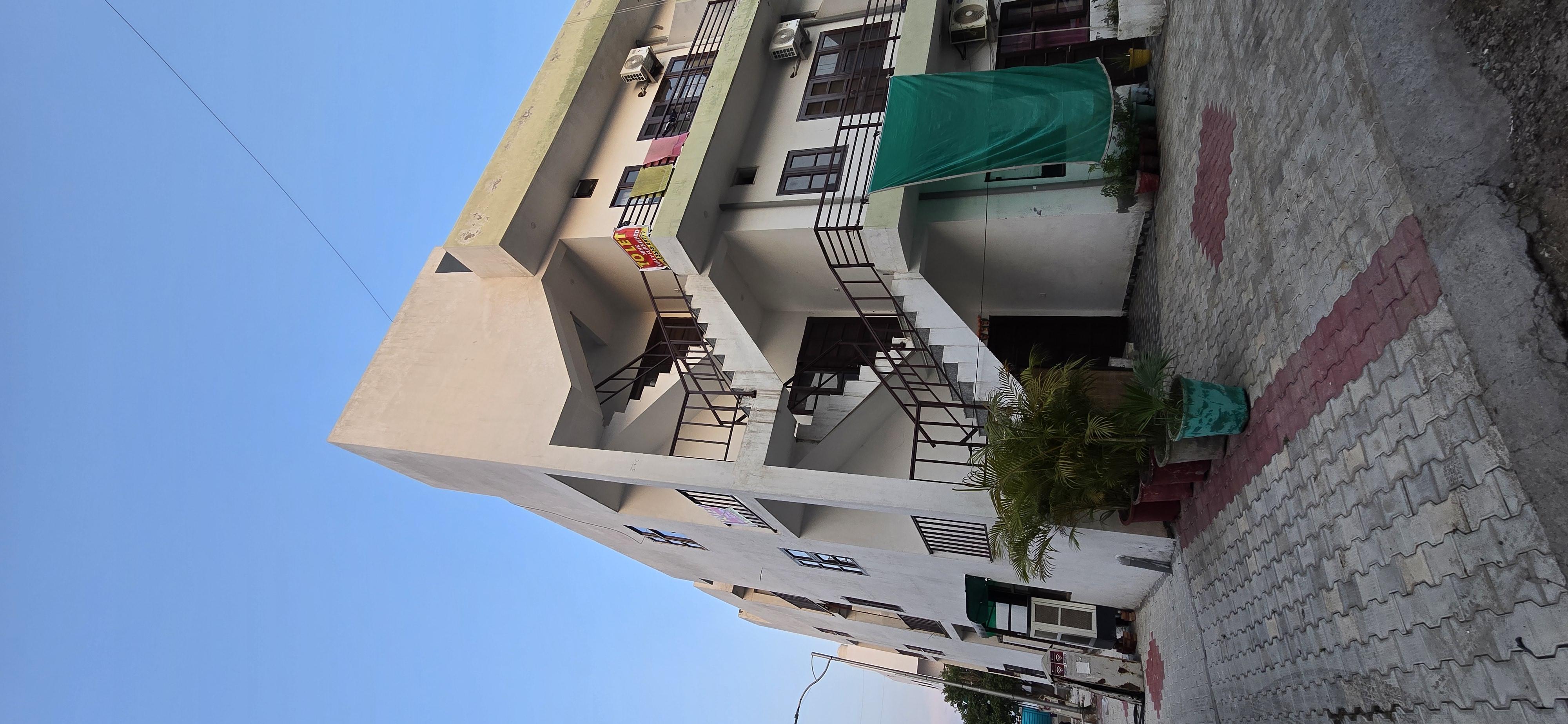 3BHK Fully Furnished Flat