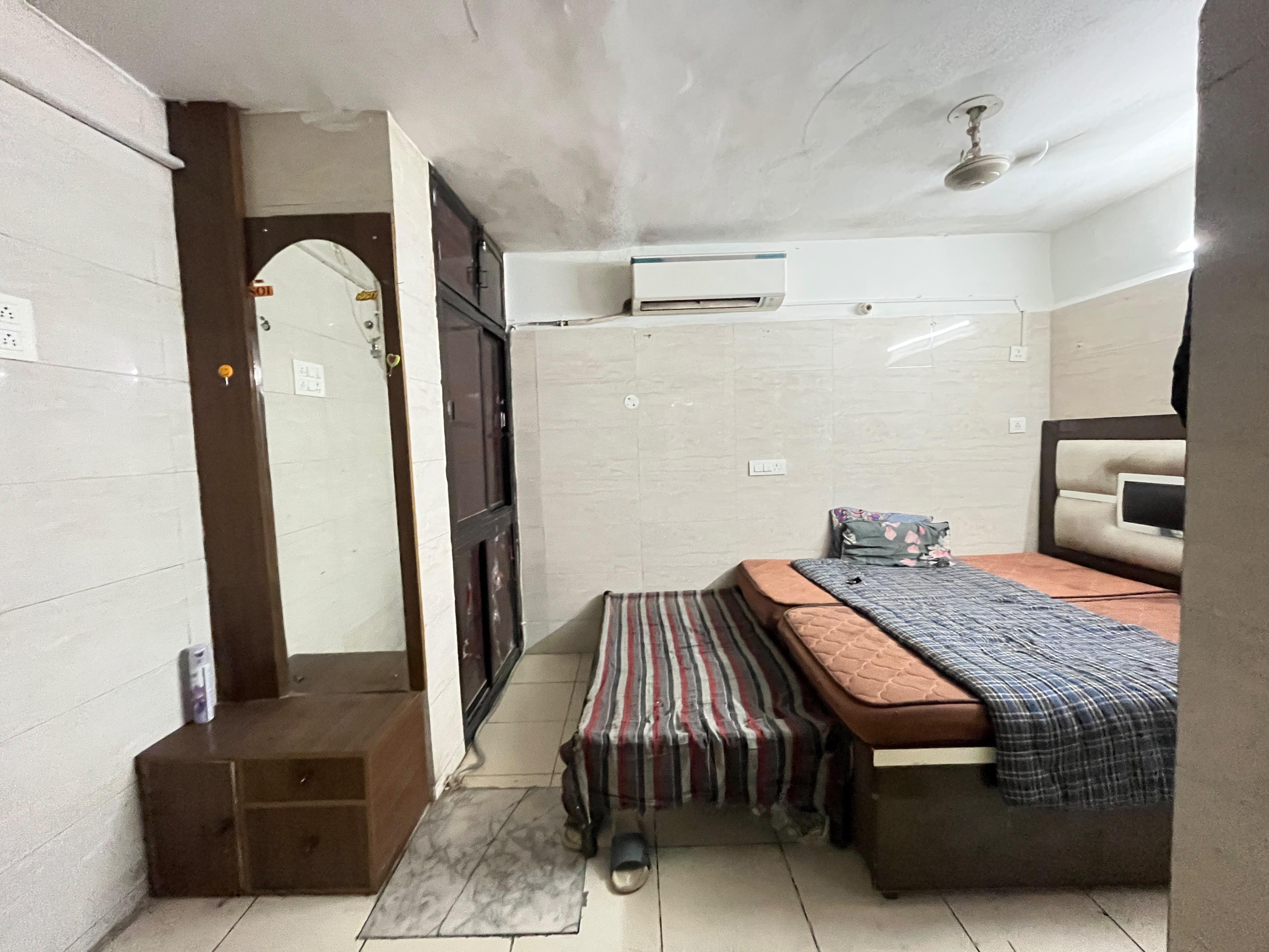 Room for rent