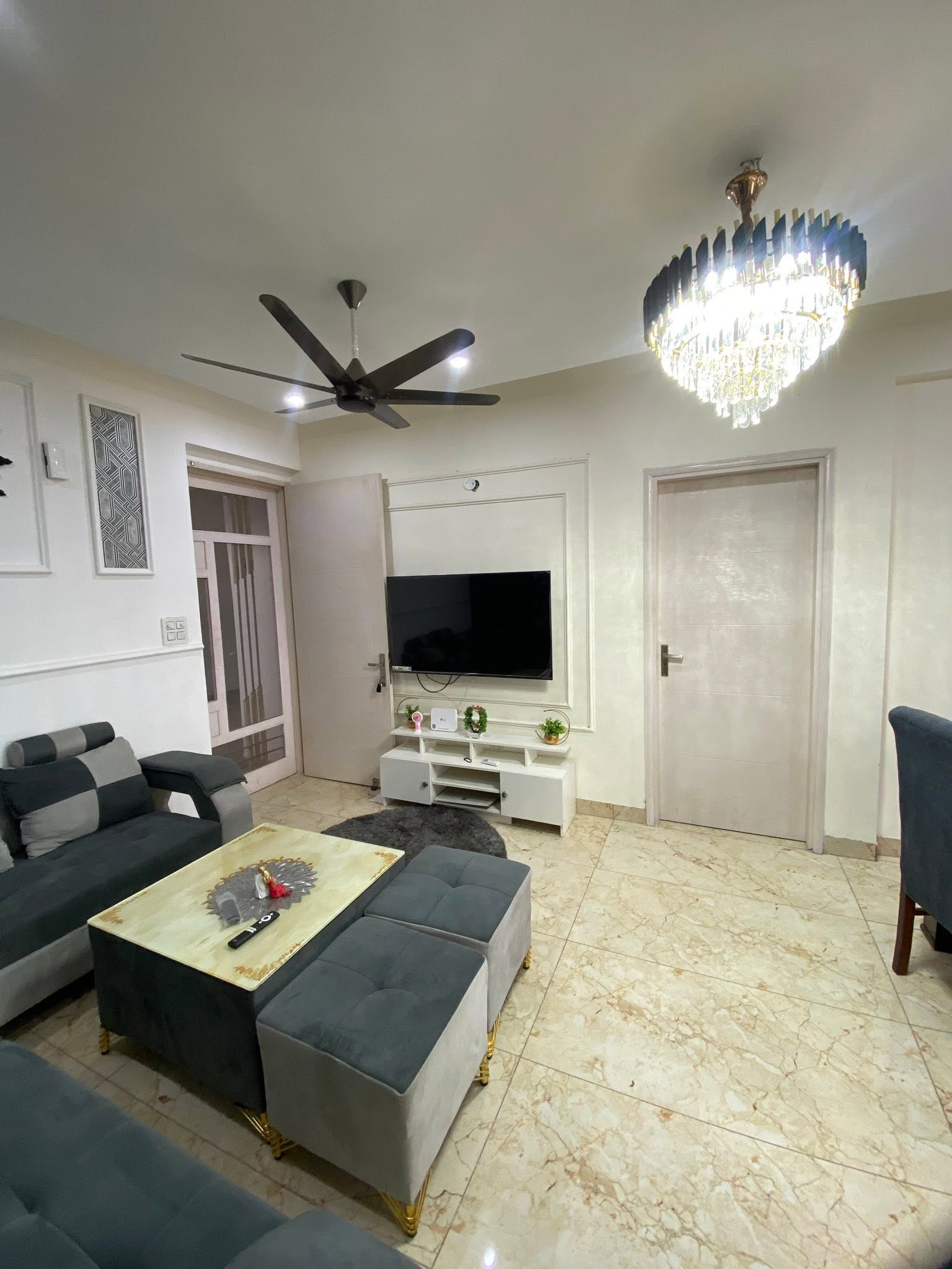 3BHK Unfurnished Flat