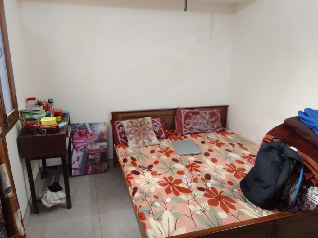 1 Room with Kitchen Fully Furnished House