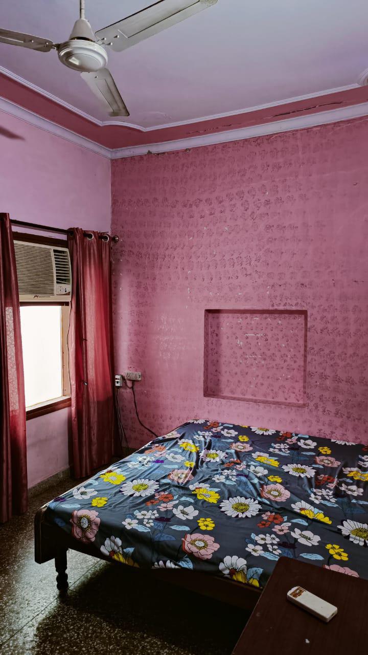 1 Room with Kitchen Fully Furnished House