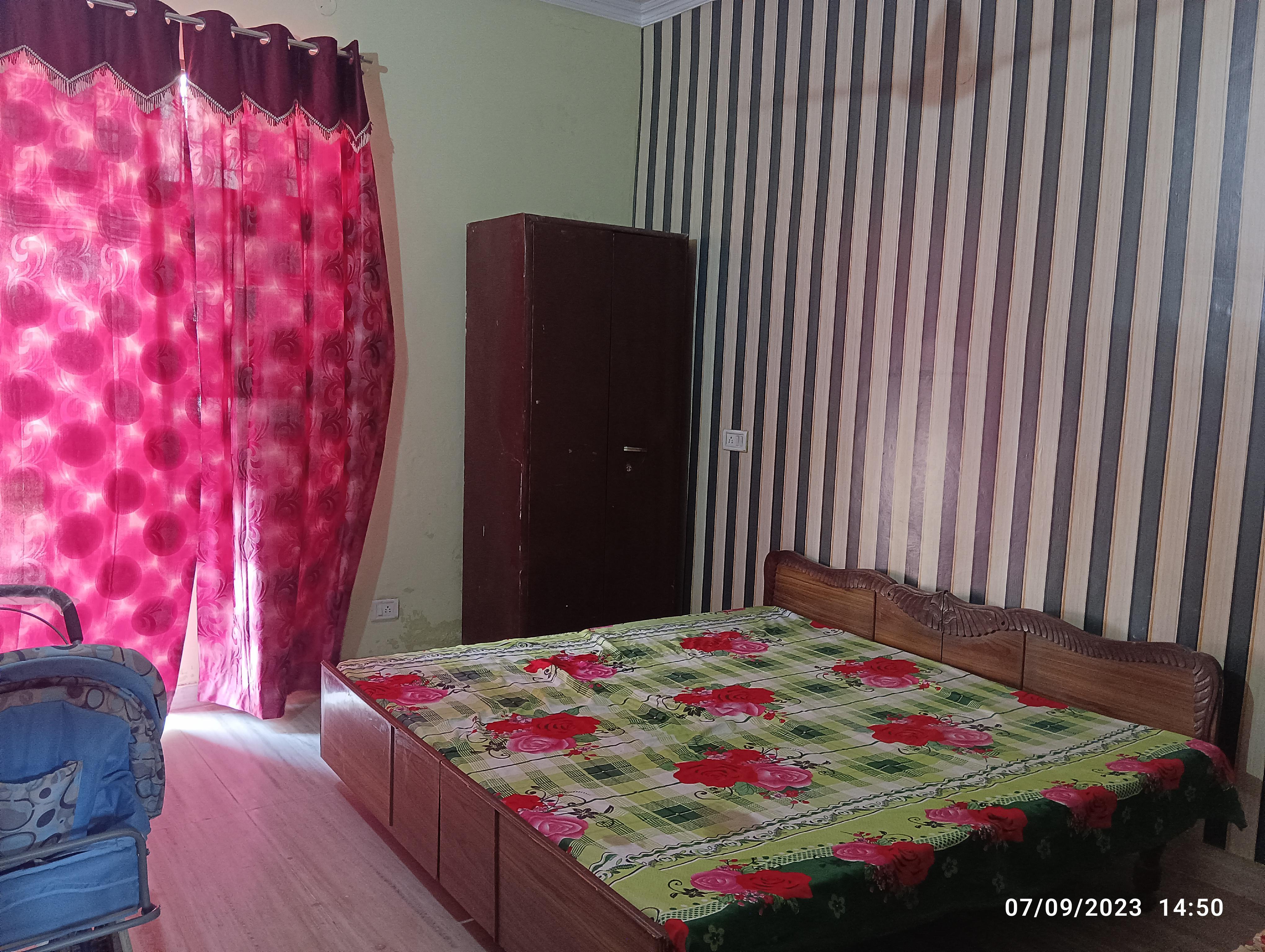 Room for rent