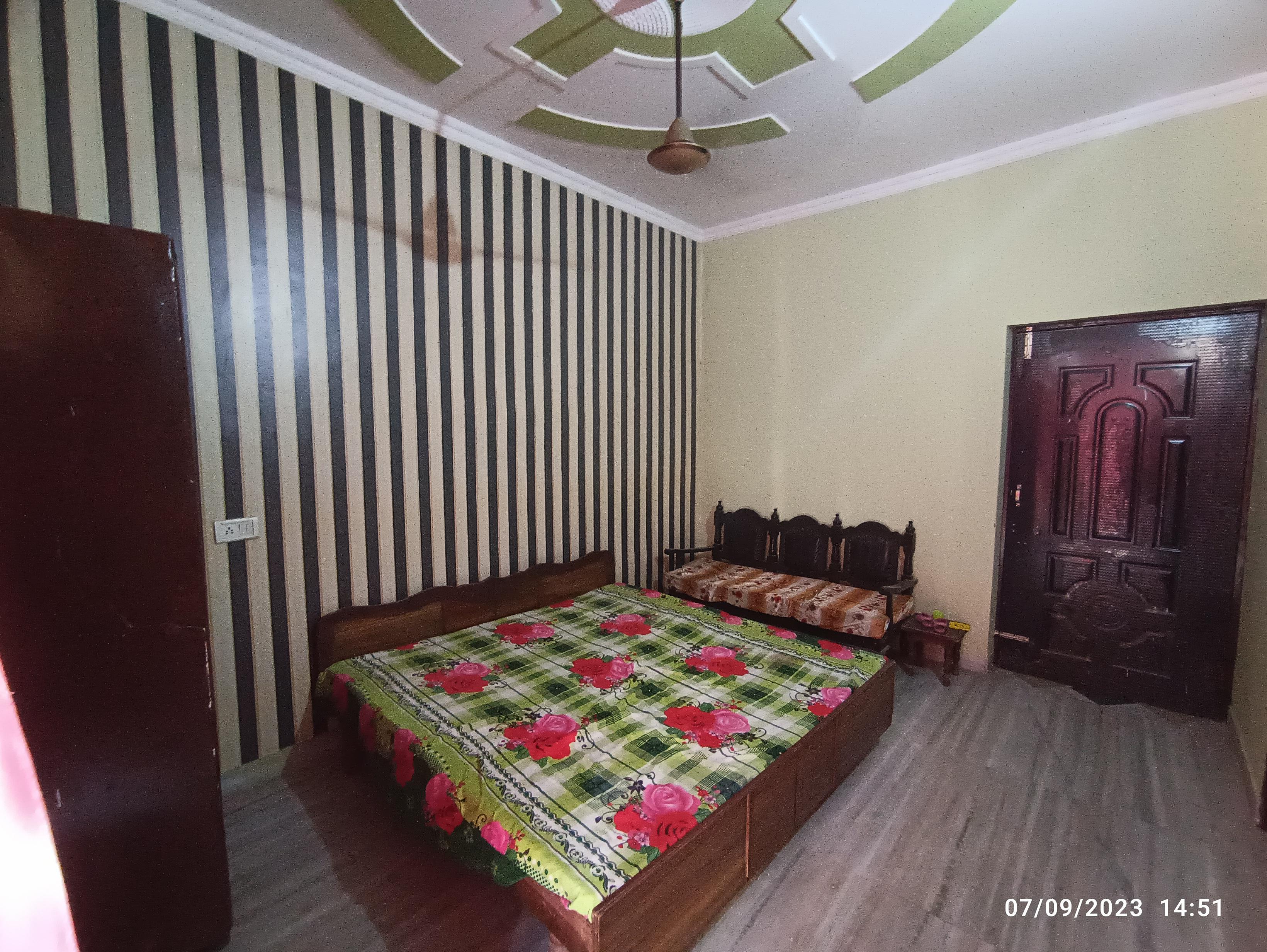 Room for rent