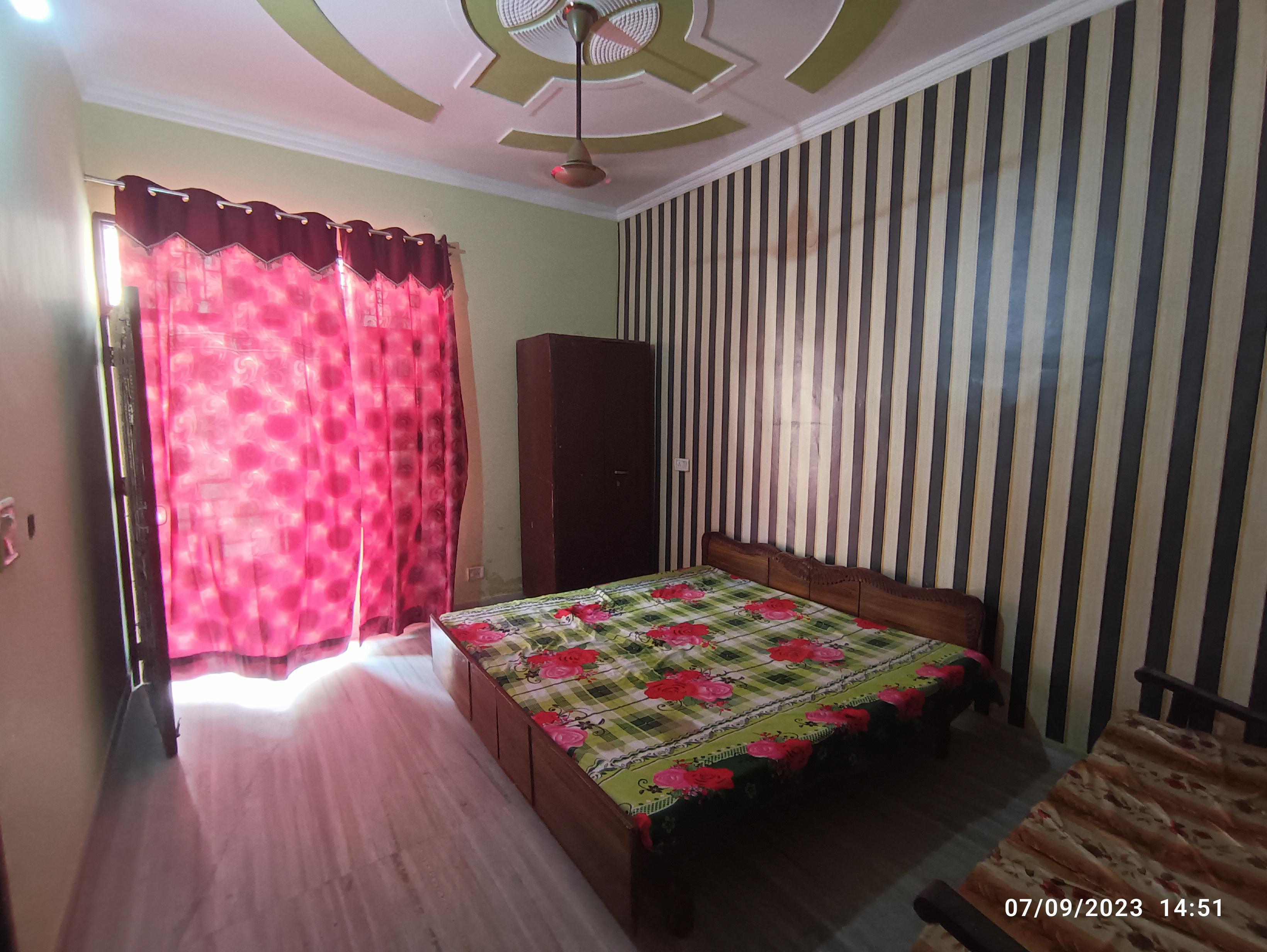 Room for rent