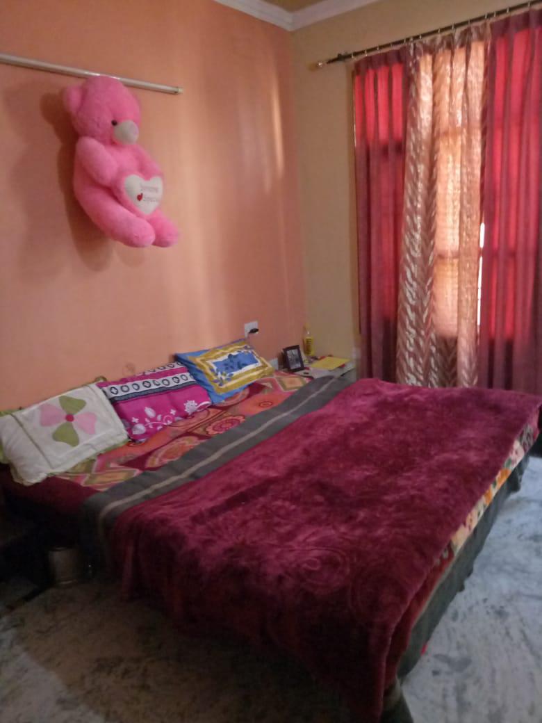 PG for Girls in Dhakoli