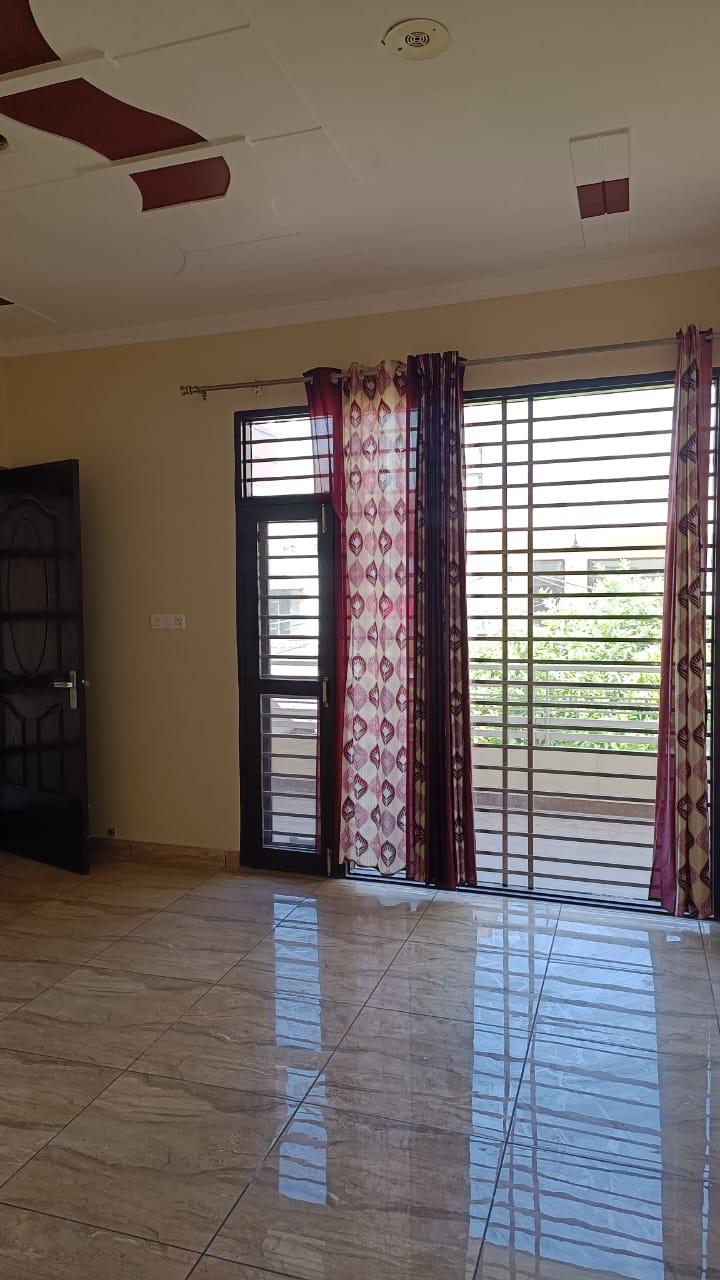1BHK Unfurnished House
